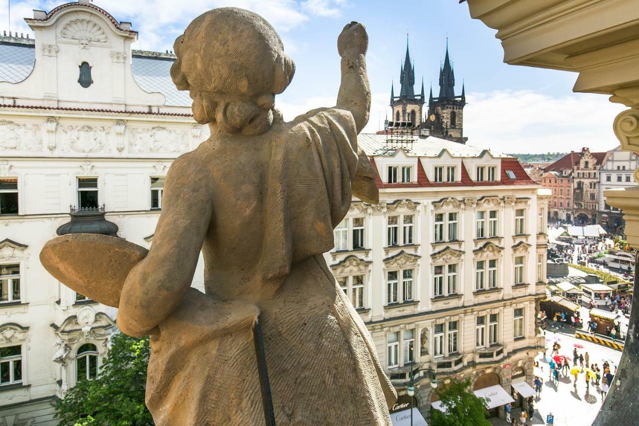 The Old Town Square & Parizska Apartments Prag Exteriör bild